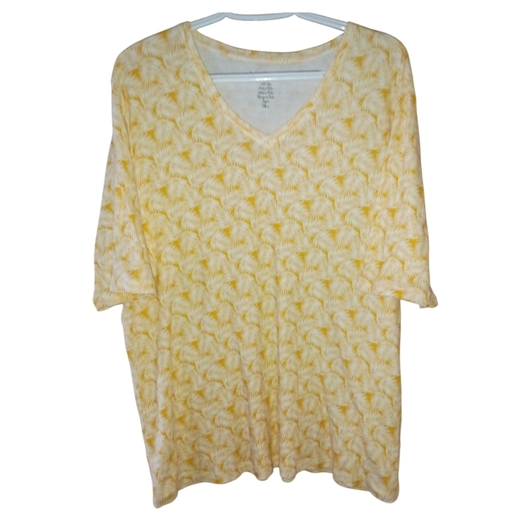 Chicos yellow/white frawn print tee size 3 (US XL)